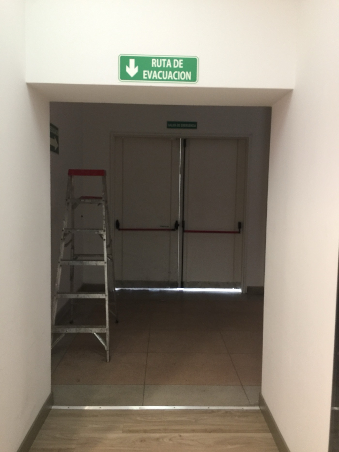 Imagen · Pieza corporativa