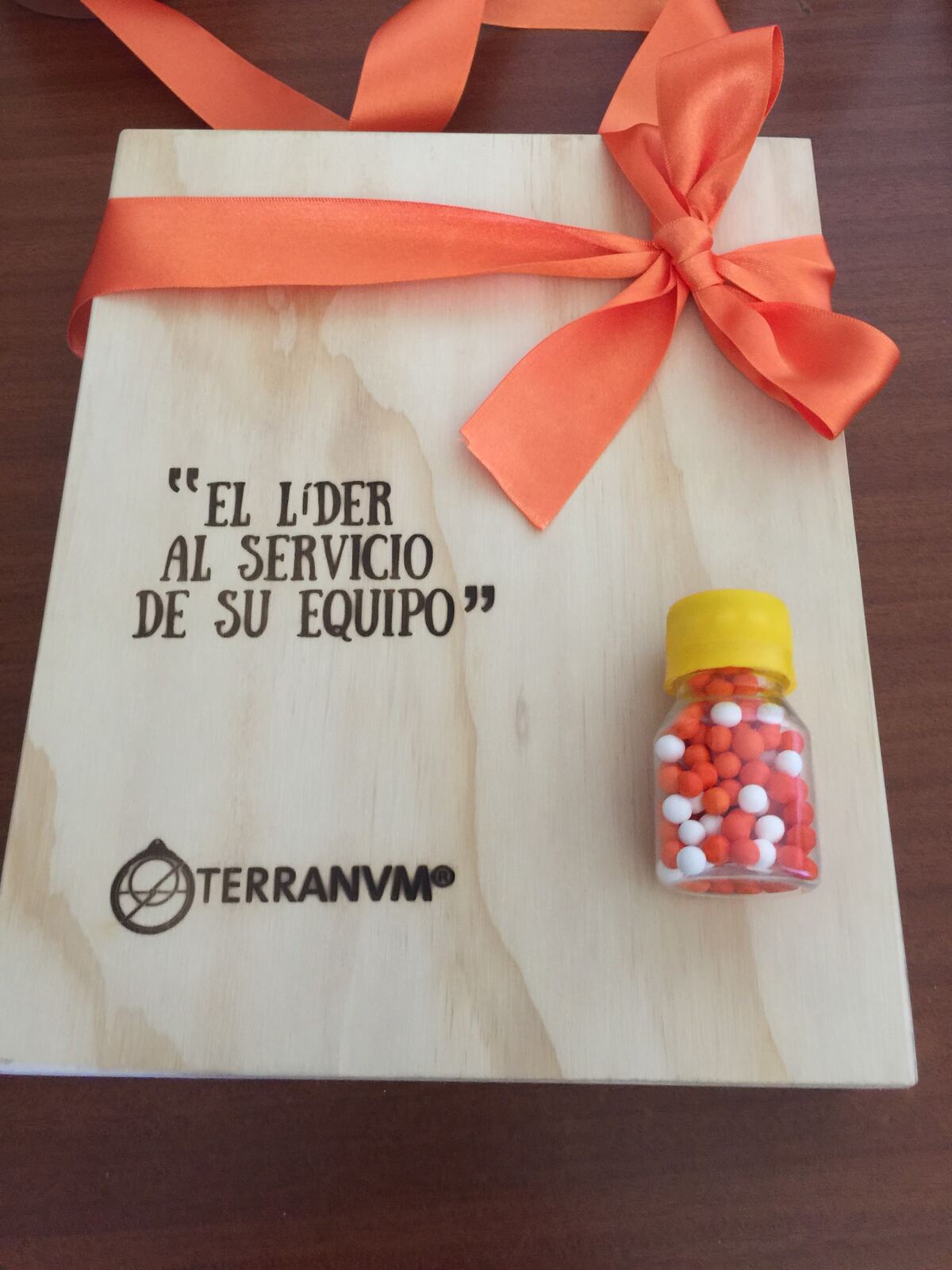 Kit ejecutivo · “El líder al servicio de su equipo”